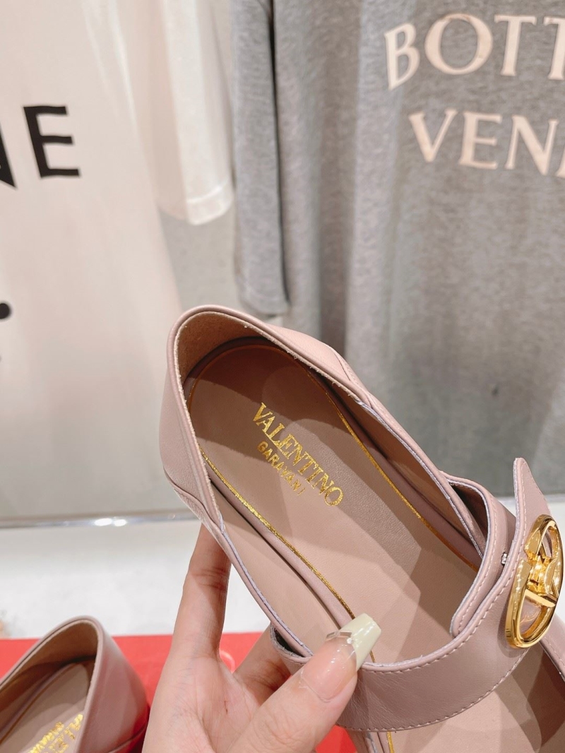 Valentino flat shoes